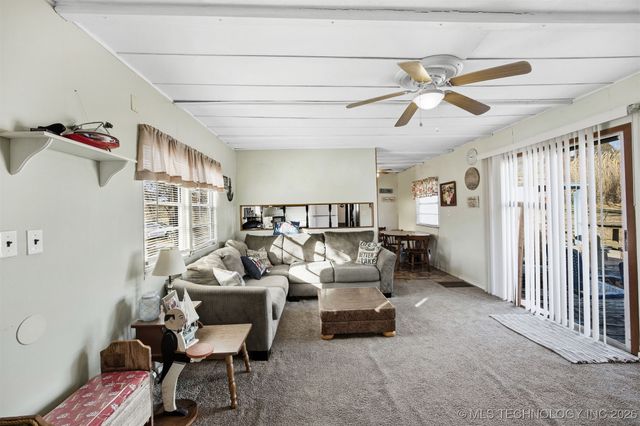 1891 N Lewis Lane, Mannford, OK 74044