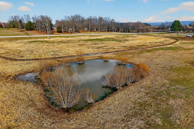 1680 Harrison Ferry Rd, Mcminnville, TN 37110