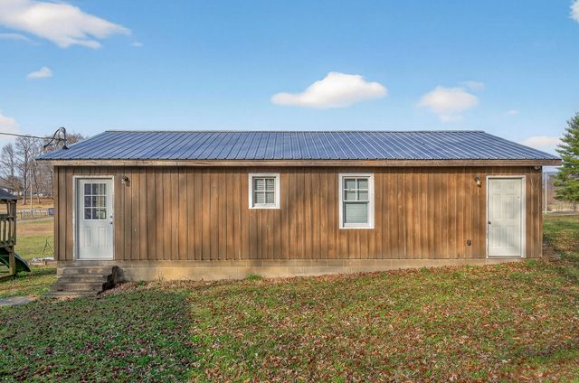 1680 Harrison Ferry Rd, Mcminnville, TN 37110