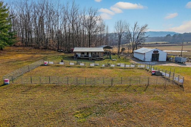 1680 Harrison Ferry Rd, Mcminnville, TN 37110