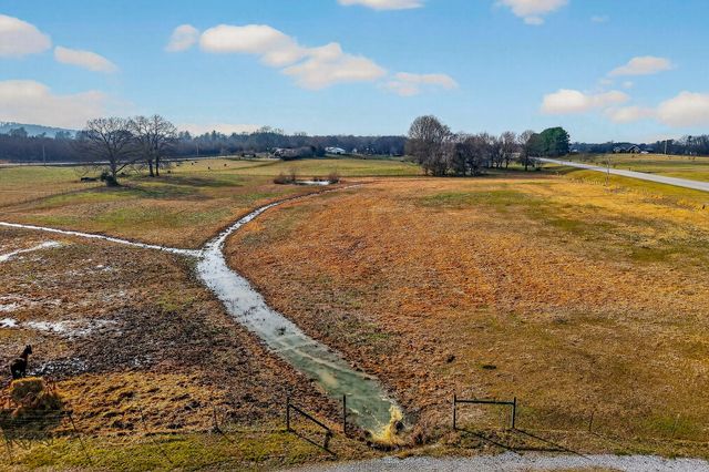 1680 Harrison Ferry Rd, Mcminnville, TN 37110