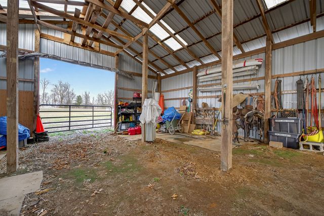 1680 Harrison Ferry Rd, Mcminnville, TN 37110