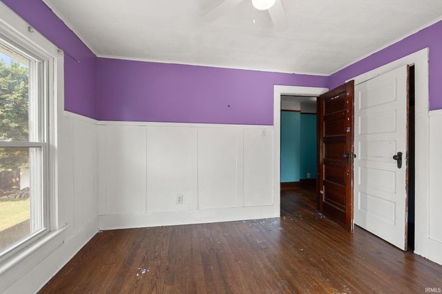 599 N Seminary Street, Roanoke, IN 46783