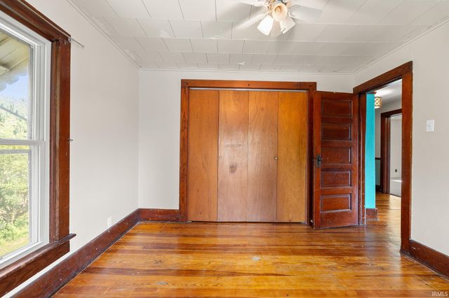 599 N Seminary Street, Roanoke, IN 46783