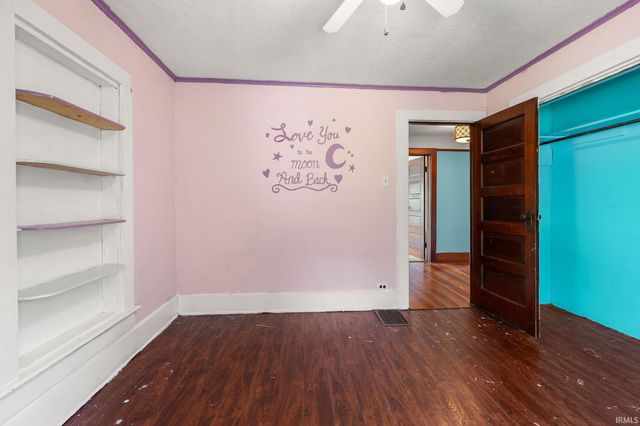 599 N Seminary Street, Roanoke, IN 46783