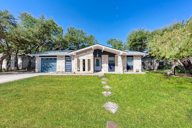 2209 N Celia DR, Cedar Park, TX 78613