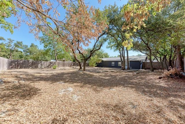 2209 N Celia DR, Cedar Park, TX 78613