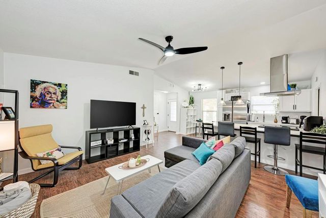 2209 N Celia DR, Cedar Park, TX 78613