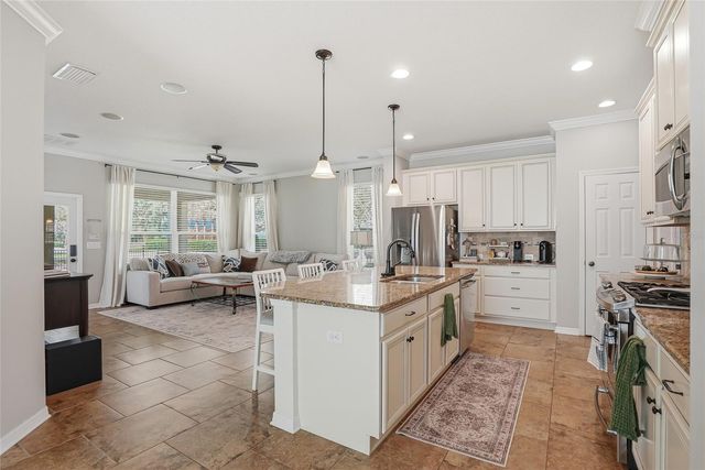 5401 MATCH POINT PLACE, Lithia, FL 33547