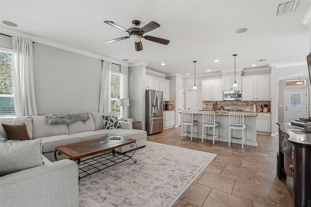 5401 MATCH POINT PLACE, Lithia, FL 33547