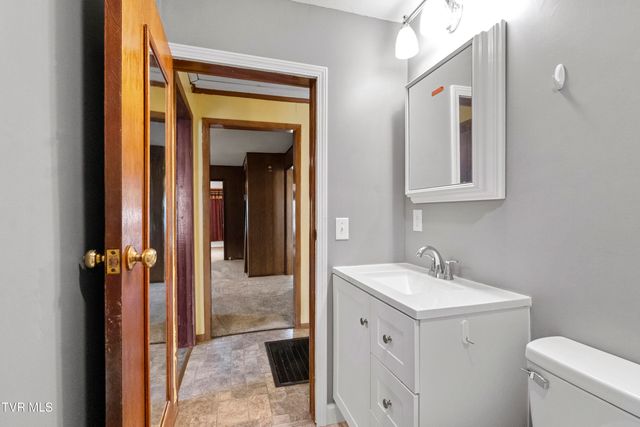 1489 Baileyton Main Street, Greeneville, TN 37745