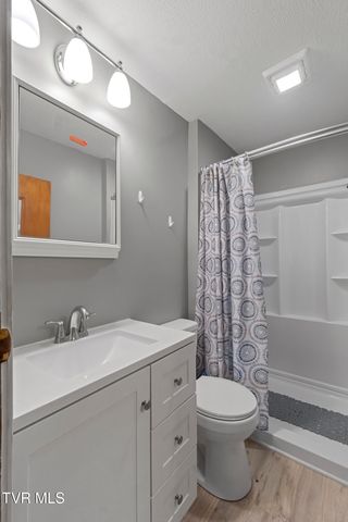 1489 Baileyton Main Street, Greeneville, TN 37745