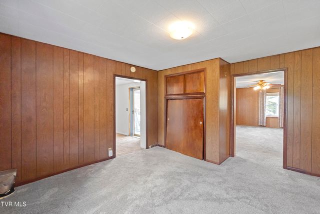 1489 Baileyton Main Street, Greeneville, TN 37745