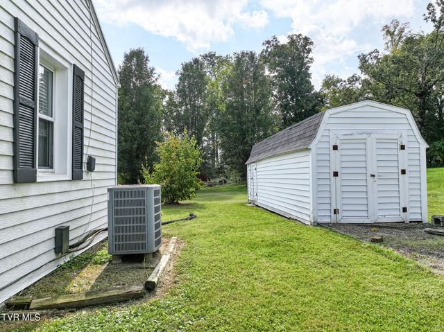 1489 Baileyton Main Street, Greeneville, TN 37745