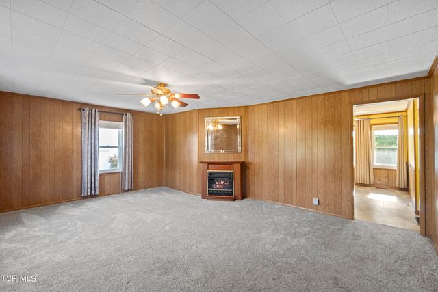 1489 Baileyton Main Street, Greeneville, TN 37745