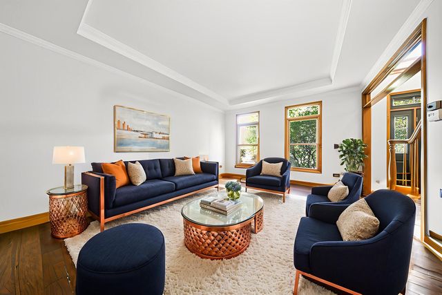 6N679 Colonel Bennett Lane, St. Charles, IL 60175