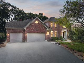 6N679 Colonel Bennett Lane, St. Charles, IL 60175