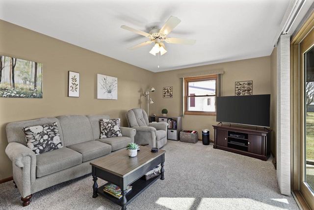 226 Curtis Street, Arlington, WI 53911