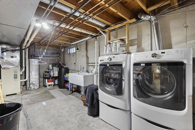 226 Curtis Street, Arlington, WI 53911