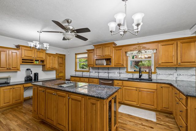 3456 Old Rock Island Rd, Rock Island, TN 38581