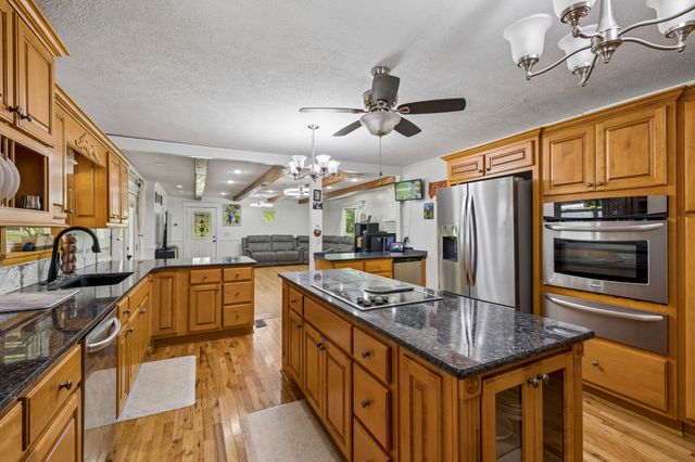 3456 Old Rock Island Rd, Rock Island, TN 38581
