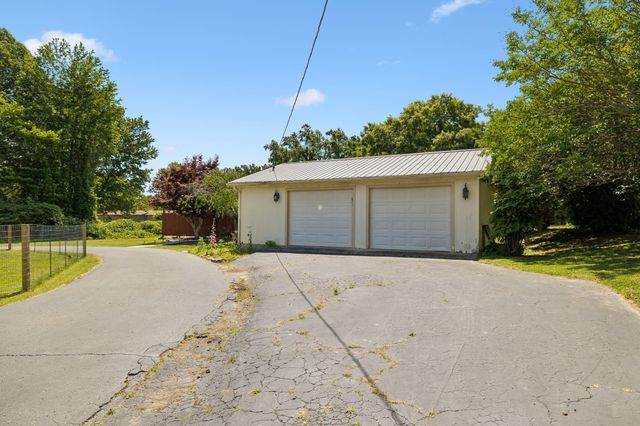 3456 Old Rock Island Rd, Rock Island, TN 38581