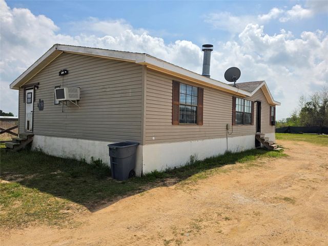 1630 Road 5502, Cleveland, TX 77327