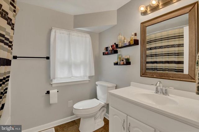 706 W OLD LIBERTY RD, Sykesville, MD 21784