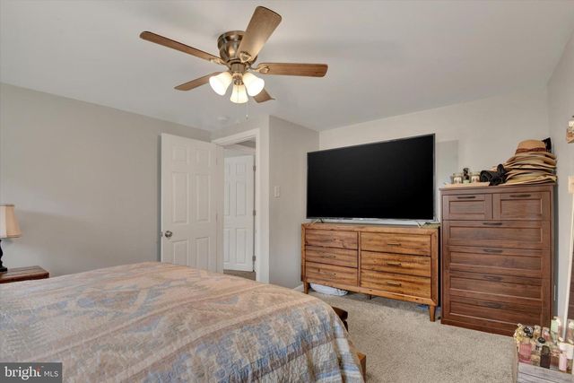 706 W OLD LIBERTY RD, Sykesville, MD 21784