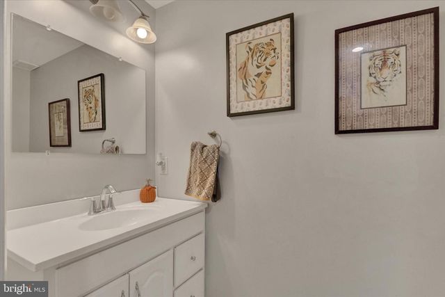 706 W OLD LIBERTY RD, Sykesville, MD 21784