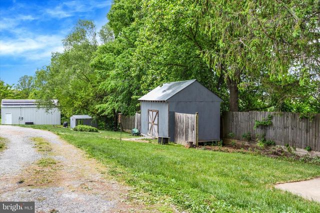 706 W OLD LIBERTY RD, Sykesville, MD 21784