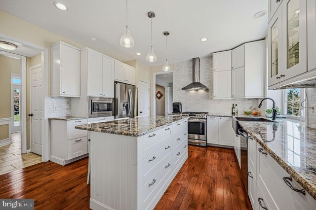 712 WILLINGTON SQUARE WAY, Newark, DE 19711