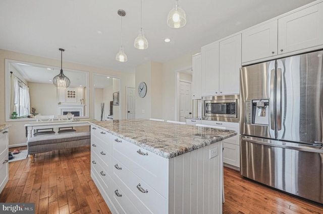 712 WILLINGTON SQUARE WAY, Newark, DE 19711