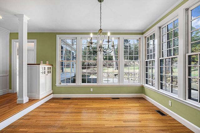 11 Wachusett Rd, Wellesley, MA 02481