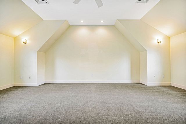 11 Wachusett Rd, Wellesley, MA 02481