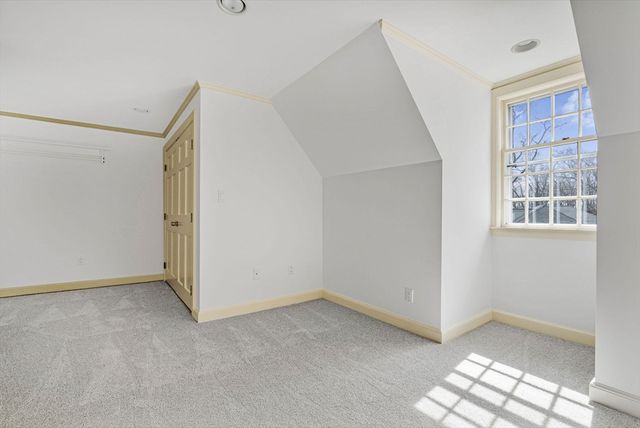 11 Wachusett Rd, Wellesley, MA 02481