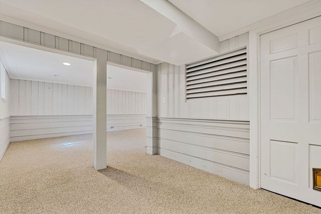 11 Wachusett Rd, Wellesley, MA 02481