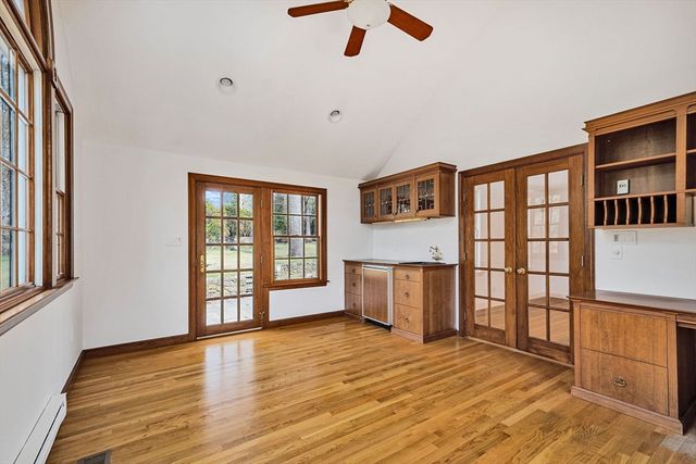 11 Wachusett Rd, Wellesley, MA 02481