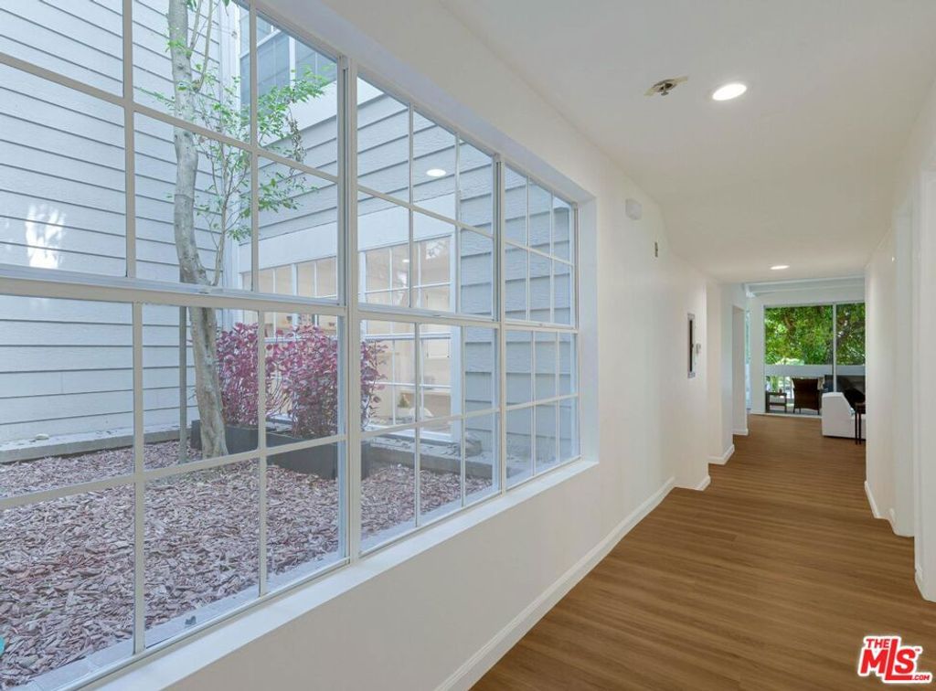 4346 Redwood Avenue A101, Marina Del Rey, CA 90292 — photo 5