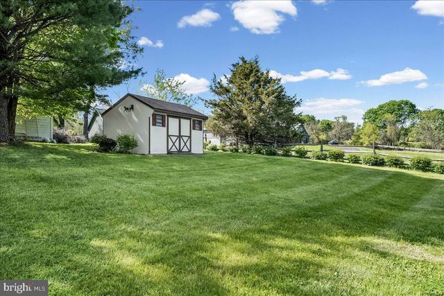 155 FREEDOM VALLEY CIR, Coatesville, PA 19320