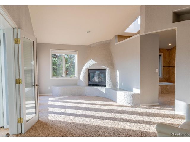 8095 S Oak Hill Cir, Aurora, CO 80016