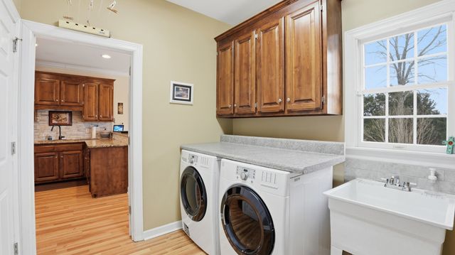 201 Victoria Ct, Tullahoma, TN 37388