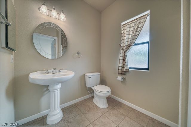 2061 Iroquois Avenue, Pahrump, NV 89048