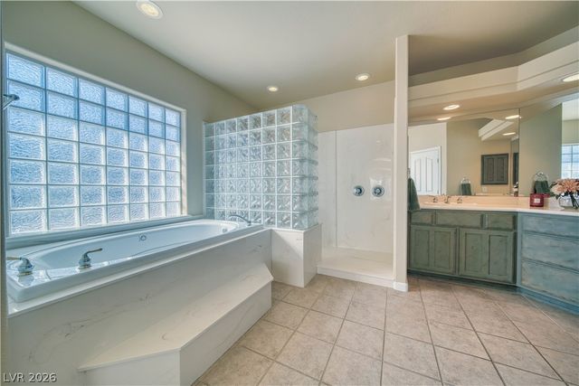 2061 Iroquois Avenue, Pahrump, NV 89048