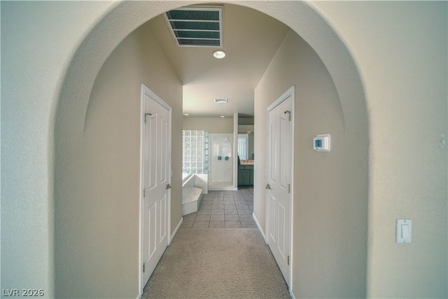 2061 Iroquois Avenue, Pahrump, NV 89048