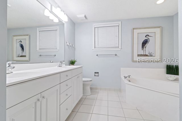 10 N Forest Beach Dr Apt 2211, Hilton Head Island, SC 29928