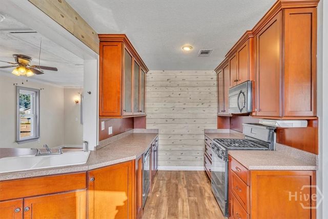 225 Holiday Drive, Savannah, GA 31419