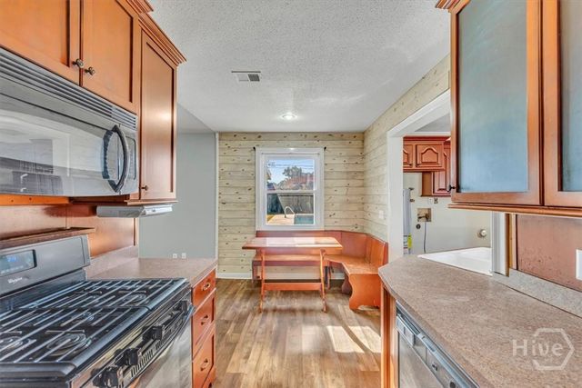 225 Holiday Drive, Savannah, GA 31419