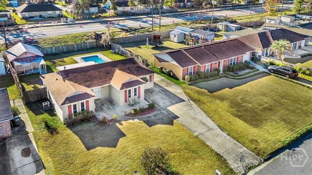 225 Holiday Drive, Savannah, GA 31419