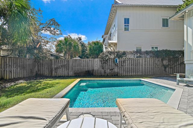 28 Dalton Drive, Santa Rosa Beach, FL 32459